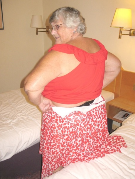 Grandma Libby porno photos #12